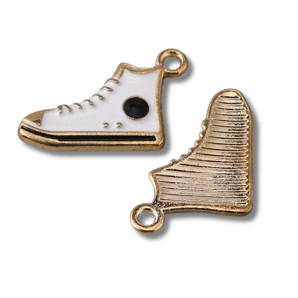 Sneaker White Charm